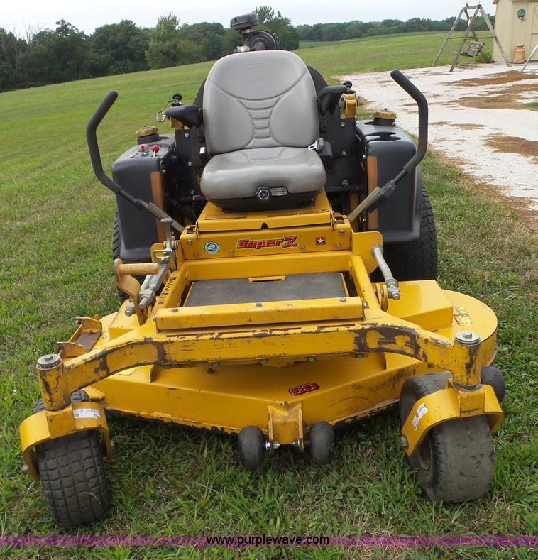 image for item BG9260 Hustler Super Z lawn mower