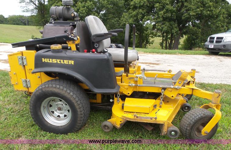 image for item BG9260 Hustler Super Z lawn mower