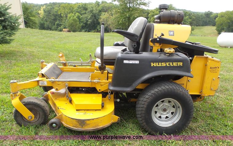 image for item BG9260 Hustler Super Z lawn mower