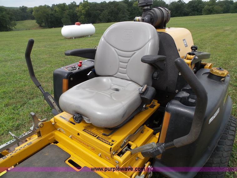 image for item BG9260 Hustler Super Z lawn mower