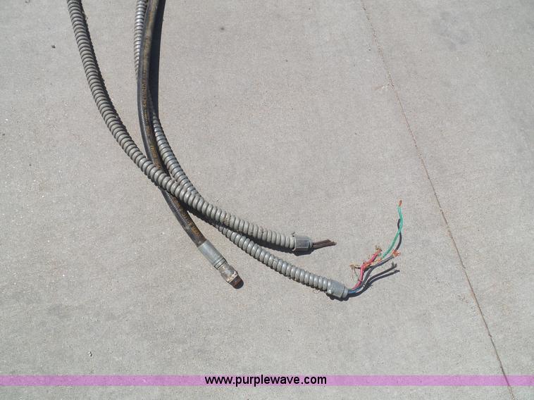 image for item BG9289 2004 Mi-T-M HG-2004-3208 pressure washer