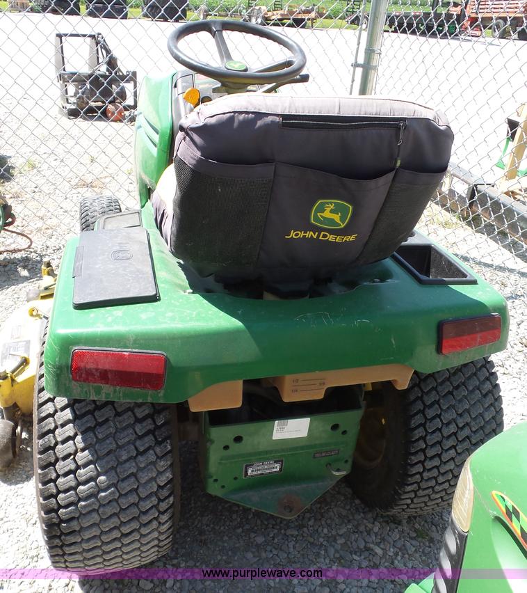 2002 John Deere GX335 lawn mower in Wamego, KS Item BG9291 sold
