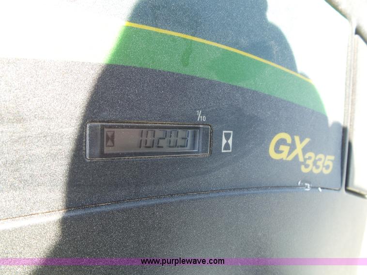 image for item BG9291 2002 John Deere GX335 lawn mower