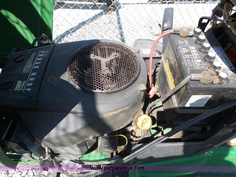 image for item BG9291 2002 John Deere GX335 lawn mower