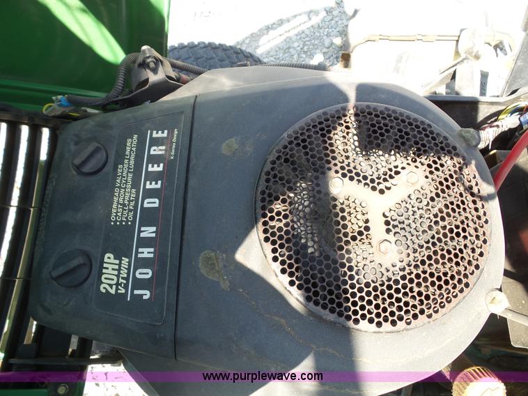 image for item BG9291 2002 John Deere GX335 lawn mower