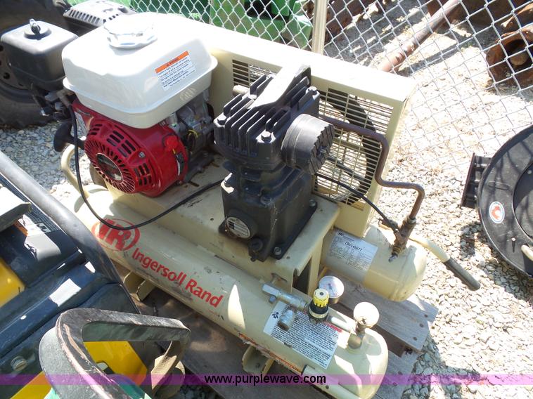 image for item BG9292 Ingersoll Rand air compressor