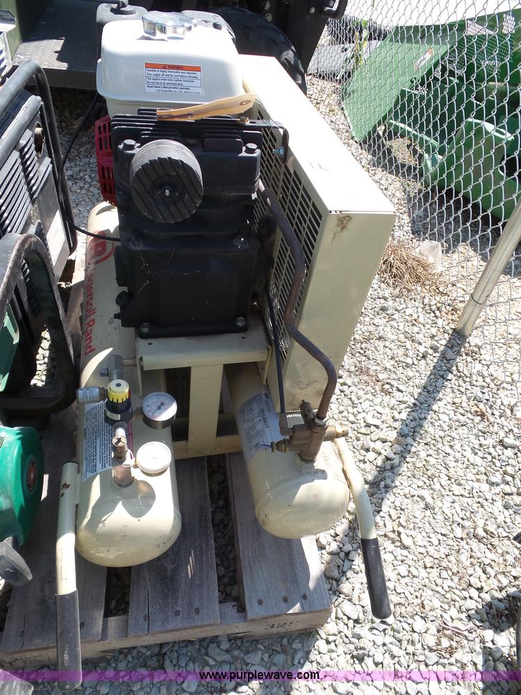 image for item BG9292 Ingersoll Rand air compressor