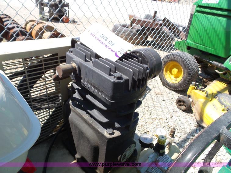 image for item BG9292 Ingersoll Rand air compressor