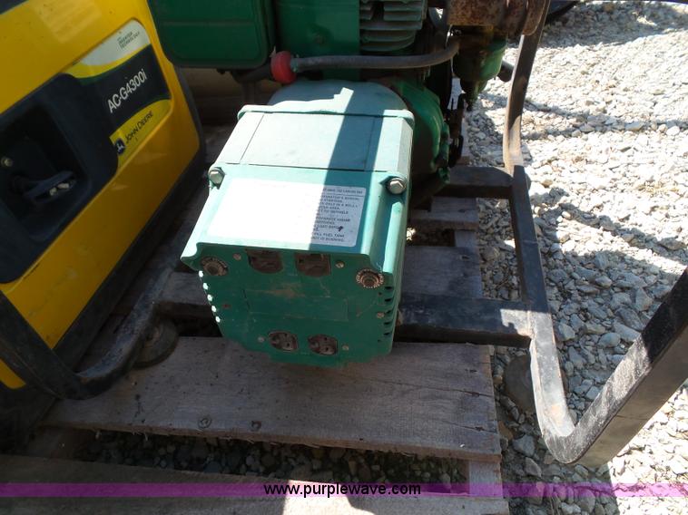 image for item BG9295 Powermate PM54-4000 generator