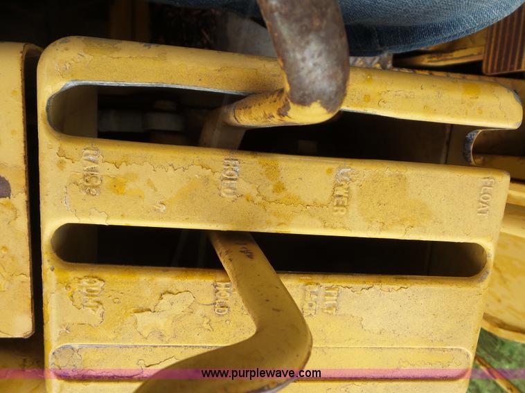 image for item BK9637 Caterpillar 955L track loader