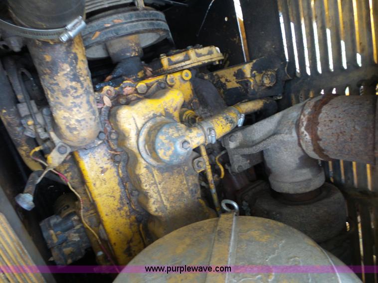 image for item BK9637 Caterpillar 955L track loader