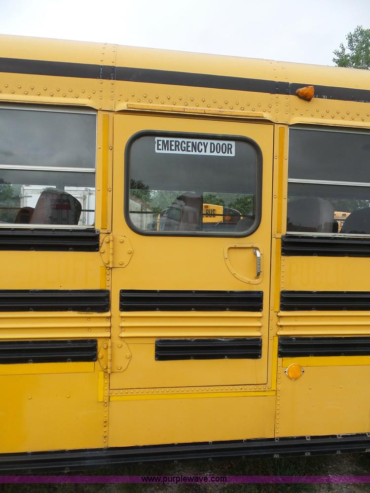 image for item BK9641 1996 Blue Bird TC2000 school bus