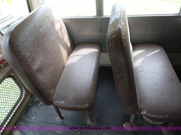 image for item BK9641 1996 Blue Bird TC2000 school bus