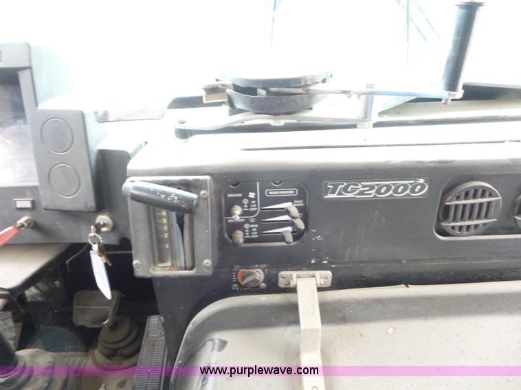 image for item BK9641 1996 Blue Bird TC2000 school bus