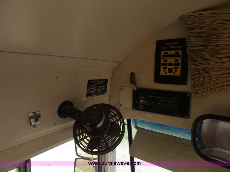 image for item BK9641 1996 Blue Bird TC2000 school bus