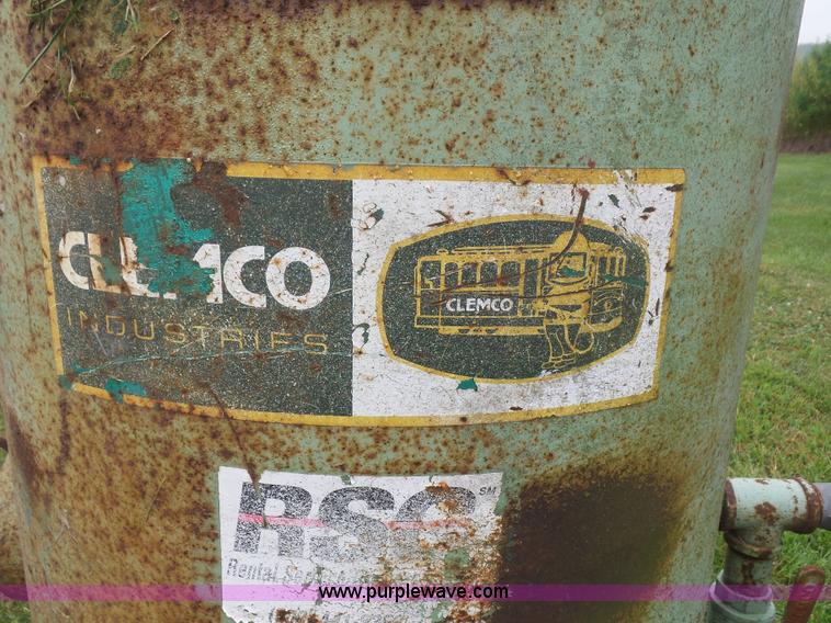 image for item BK9644 Clemco 2452 sand blaster