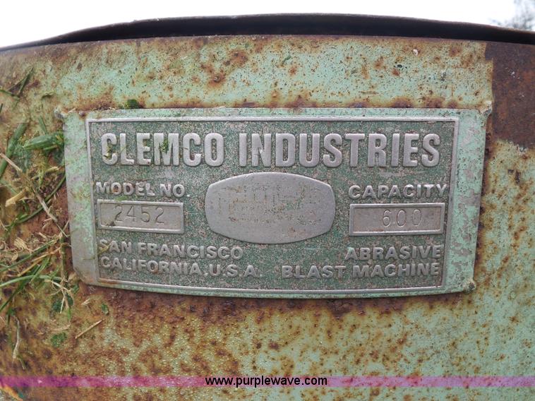 image for item BK9644 Clemco 2452 sand blaster