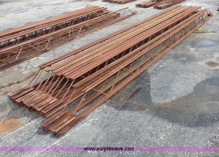 (10) steel bar joists in St. Charles, MO Item BS9810 sold Purple Wave