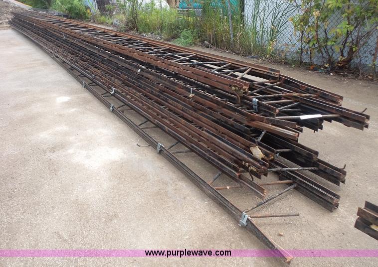 (10) steel bar joists in St. Charles, MO Item BS9818 sold Purple Wave