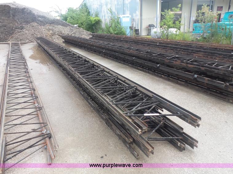 image for item BS9822 (10) steel bar joists