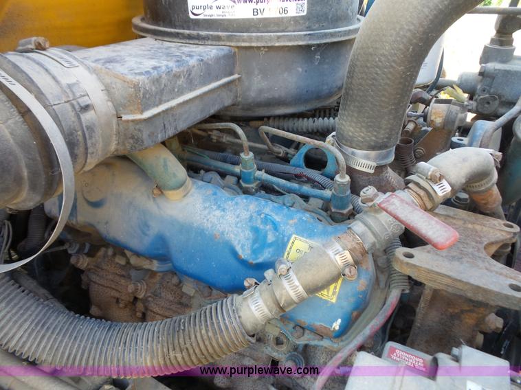 image for item BV9706 7.3L V8 diesel engine