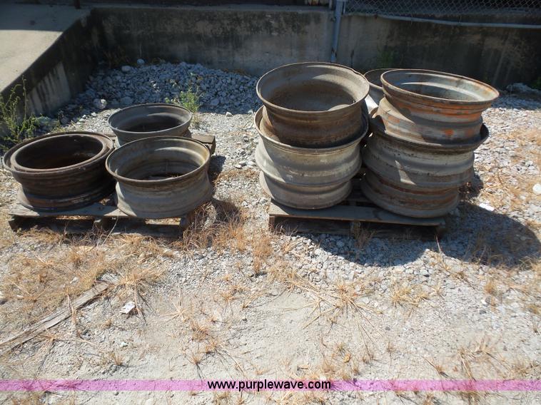 image for item BV9720 (12) wheels