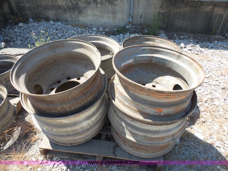 image for item BV9720 (12) wheels