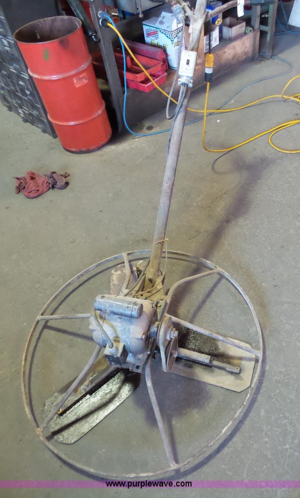 image for item BV9721 Power trowel