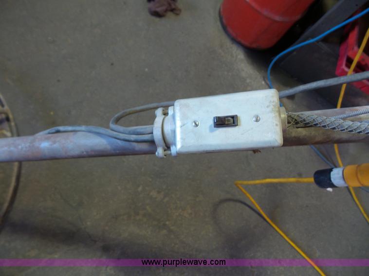 image for item BV9721 Power trowel