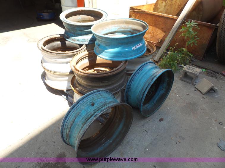 image for item BV9722 (13) wheels