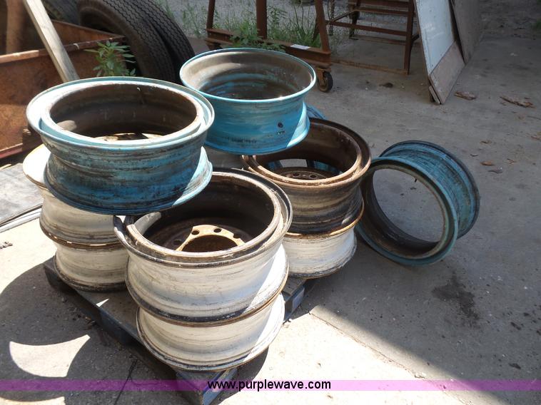 image for item BV9722 (13) wheels