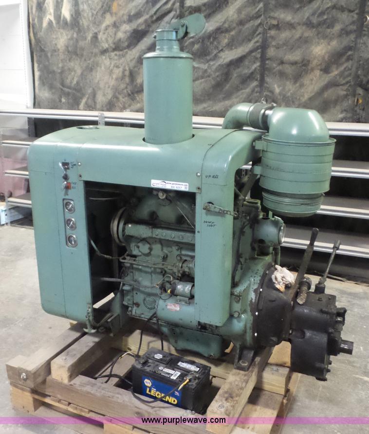 image for item BX9257 Detroit Diesel three cylinder diesel engine