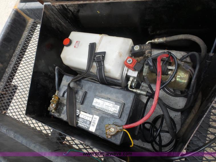 image for item BX9259 2005 Doolittle dump trailer