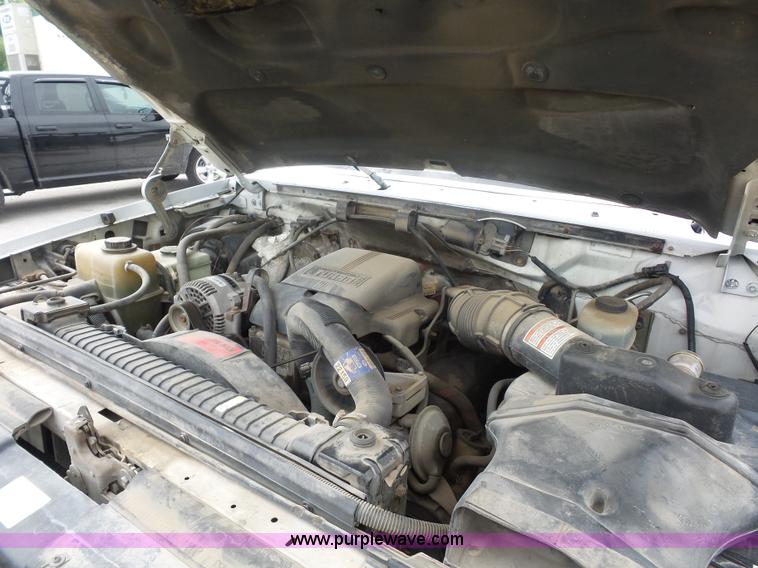 image for item BX9274 1996 Ford F450 Super Duty flatbed truck