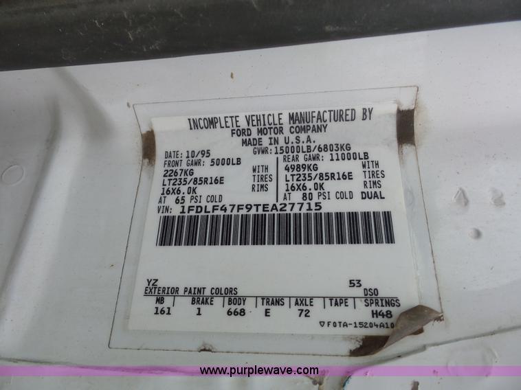 image for item BX9274 1996 Ford F450 Super Duty flatbed truck