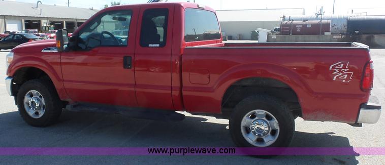 image for item BX9286 2011 Ford F250 Super Duty SuperCab pickup truck
