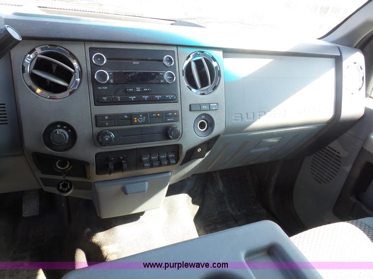 image for item BX9286 2011 Ford F250 Super Duty SuperCab pickup truck