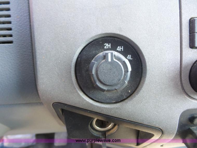 image for item BX9286 2011 Ford F250 Super Duty SuperCab pickup truck