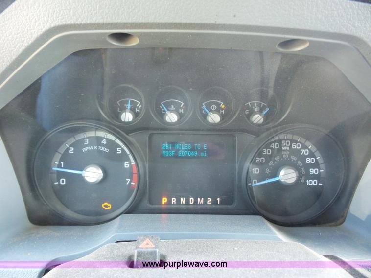 image for item BX9286 2011 Ford F250 Super Duty SuperCab pickup truck