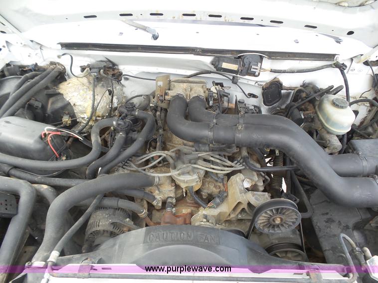 image for item BY9557 1995 Ford F450 Super Duty bucket truck