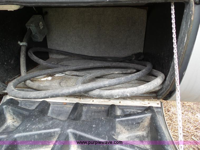 image for item BZ9796 2000 Kountry Aire KAFW39BLSE travel trailer