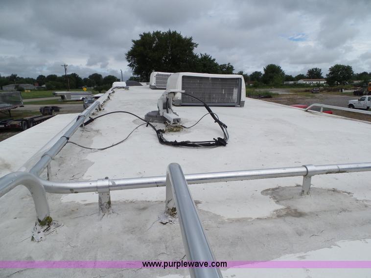 image for item BZ9796 2000 Kountry Aire KAFW39BLSE travel trailer