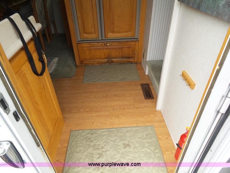 image for item BZ9796 2000 Kountry Aire KAFW39BLSE travel trailer