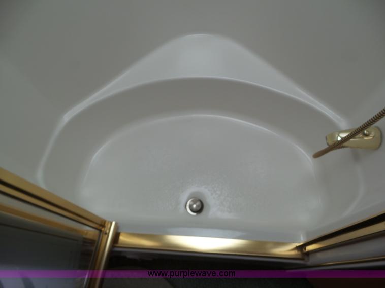 image for item BZ9796 2000 Kountry Aire KAFW39BLSE travel trailer