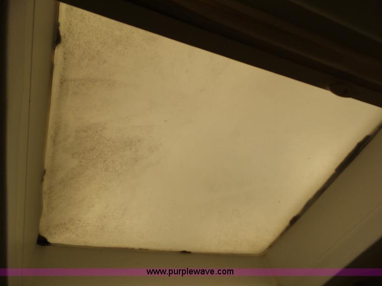 image for item BZ9796 2000 Kountry Aire KAFW39BLSE travel trailer