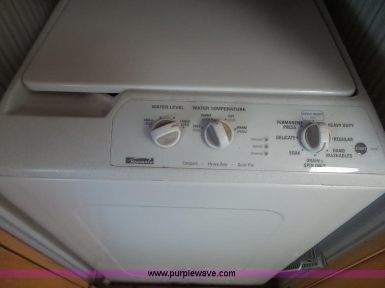 image for item BZ9796 2000 Kountry Aire KAFW39BLSE travel trailer