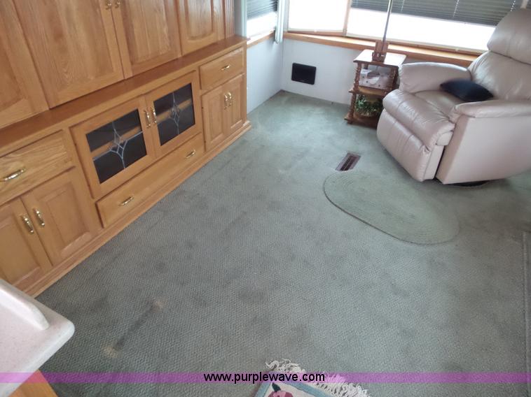 image for item BZ9796 2000 Kountry Aire KAFW39BLSE travel trailer