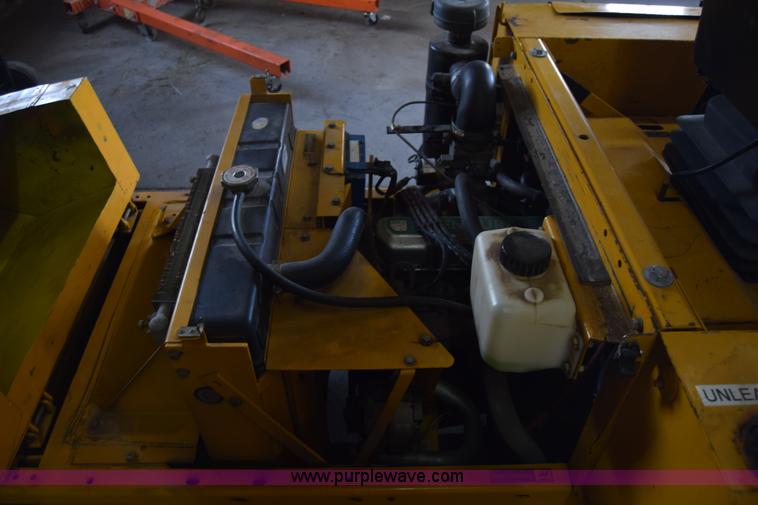 image for item CA9859 Hustler 4500 ZTR lawn mower