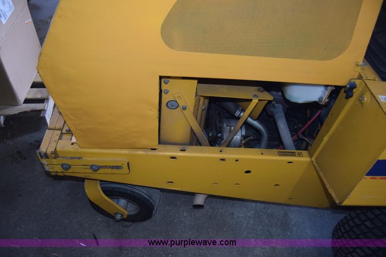 image for item CA9859 Hustler 4500 ZTR lawn mower