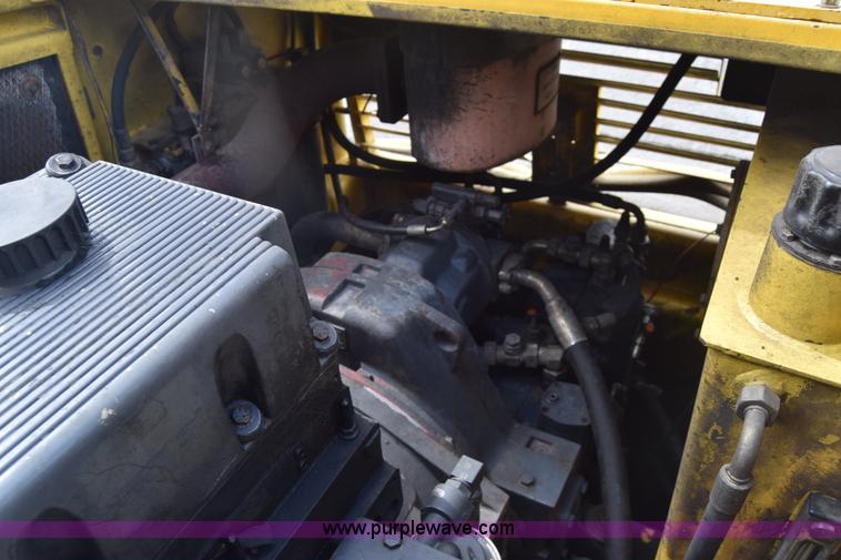 image for item CA9886 Bomag BC670RB landfill compactor